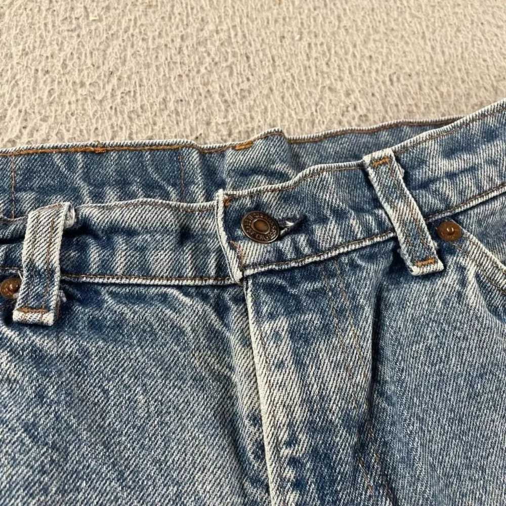 VTG 90s Levi's Womens Jean Shorts fit 34 Orange Tab Jorts Cutoff Distressed Y2k - Picture 3 of 6
